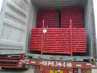 Punaiseksi maalattu Cuplock-teline Kiinan tehtaalta
